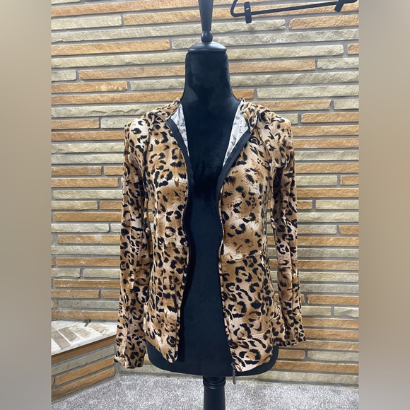 Large cheetah print zip up hoodie sweater - Picture 3 of 6